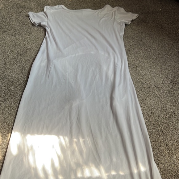 Rouge Hi Low Shirt - Picture 4 of 5